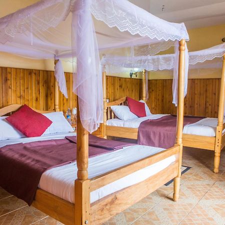 Bunyonyi Safaris Resort Kabale Exterior photo