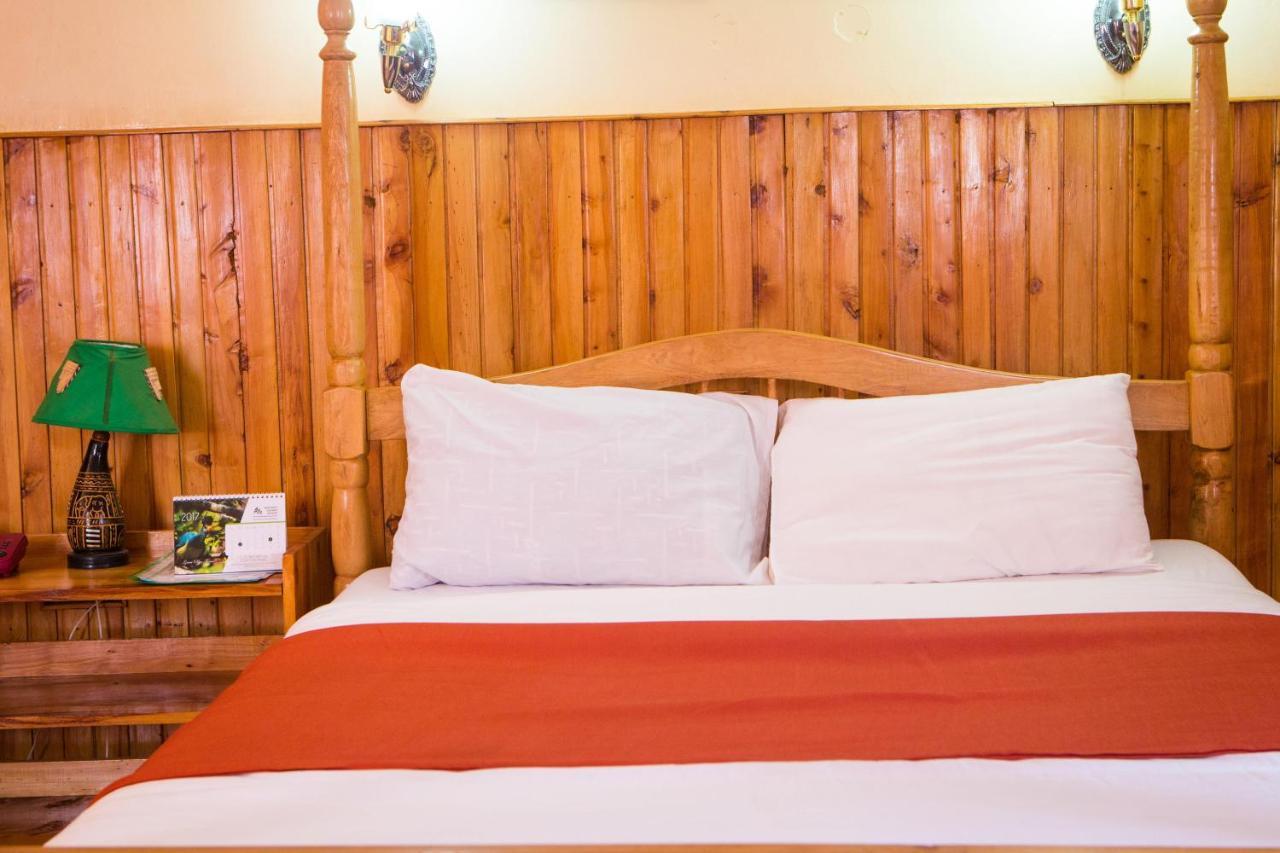 Bunyonyi Safaris Resort Kabale Exterior photo