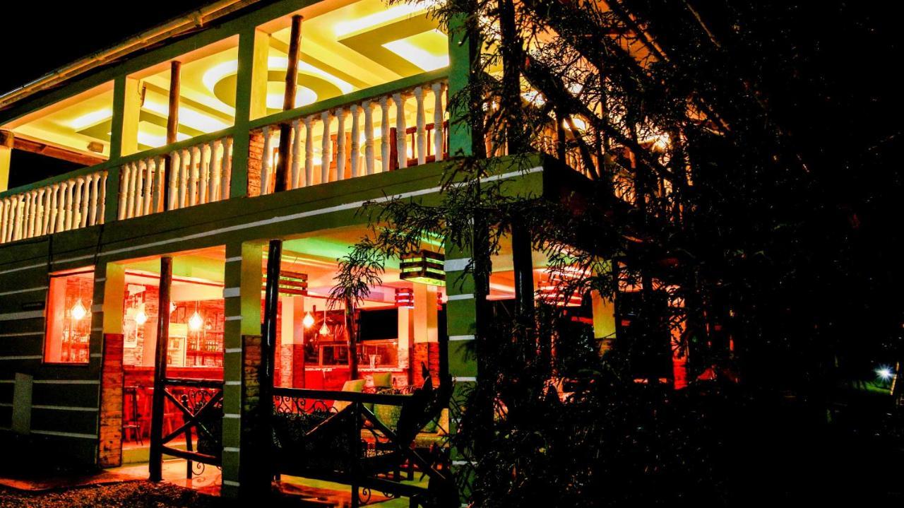 Bunyonyi Safaris Resort Kabale Exterior photo