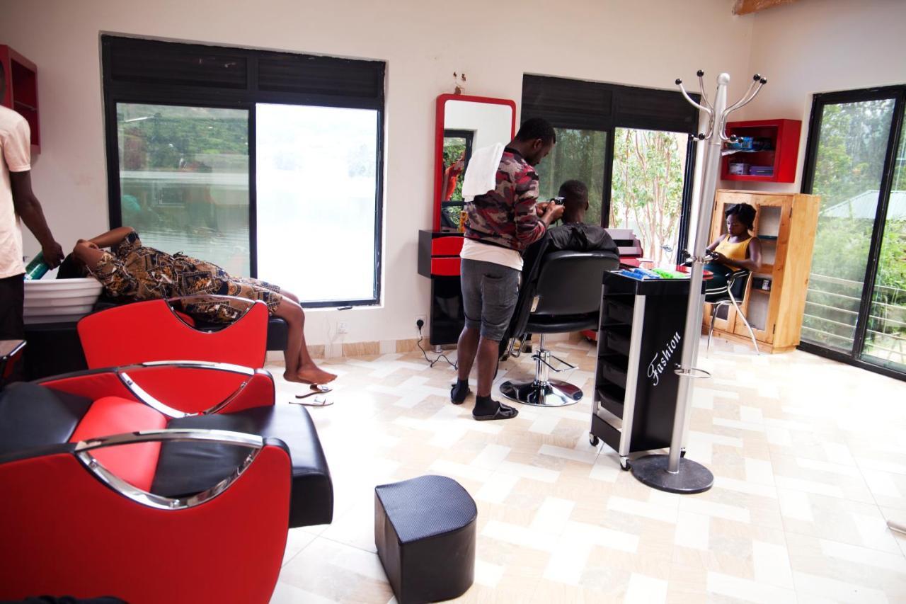 Bunyonyi Safaris Resort Kabale Exterior photo