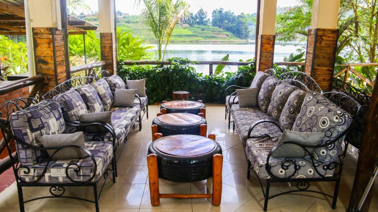Bunyonyi Safaris Resort Kabale Exterior photo