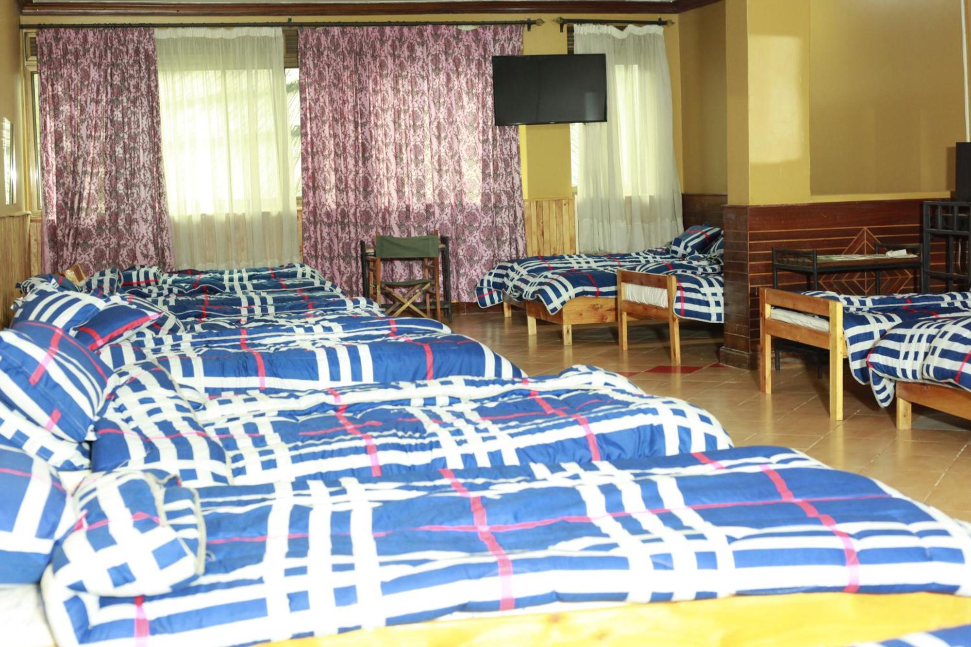 Bunyonyi Safaris Resort Kabale Exterior photo