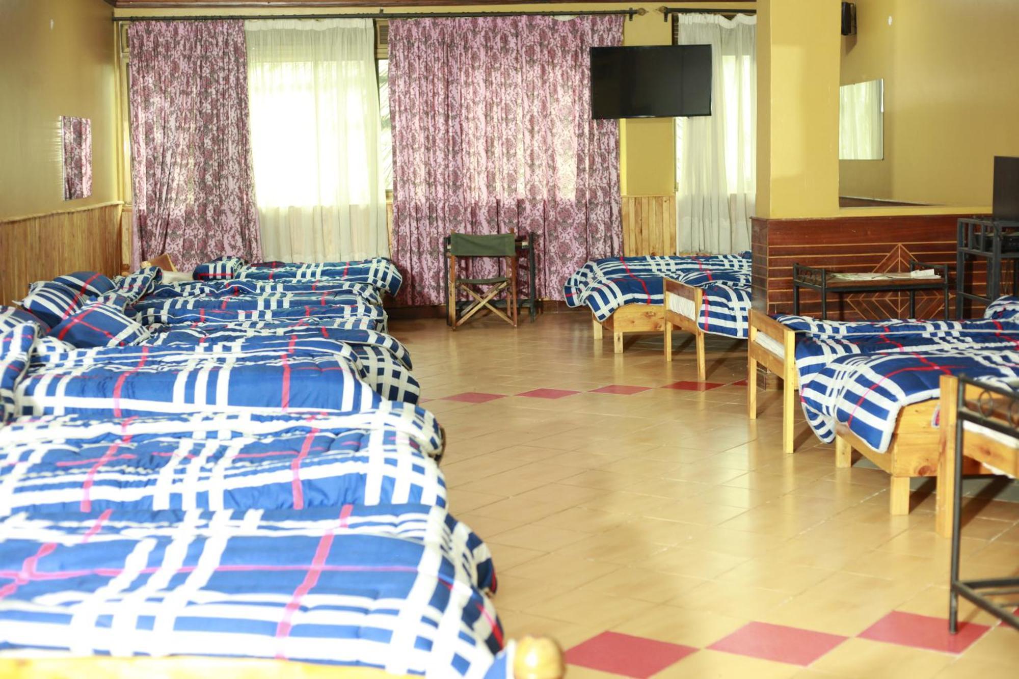 Bunyonyi Safaris Resort Kabale Exterior photo