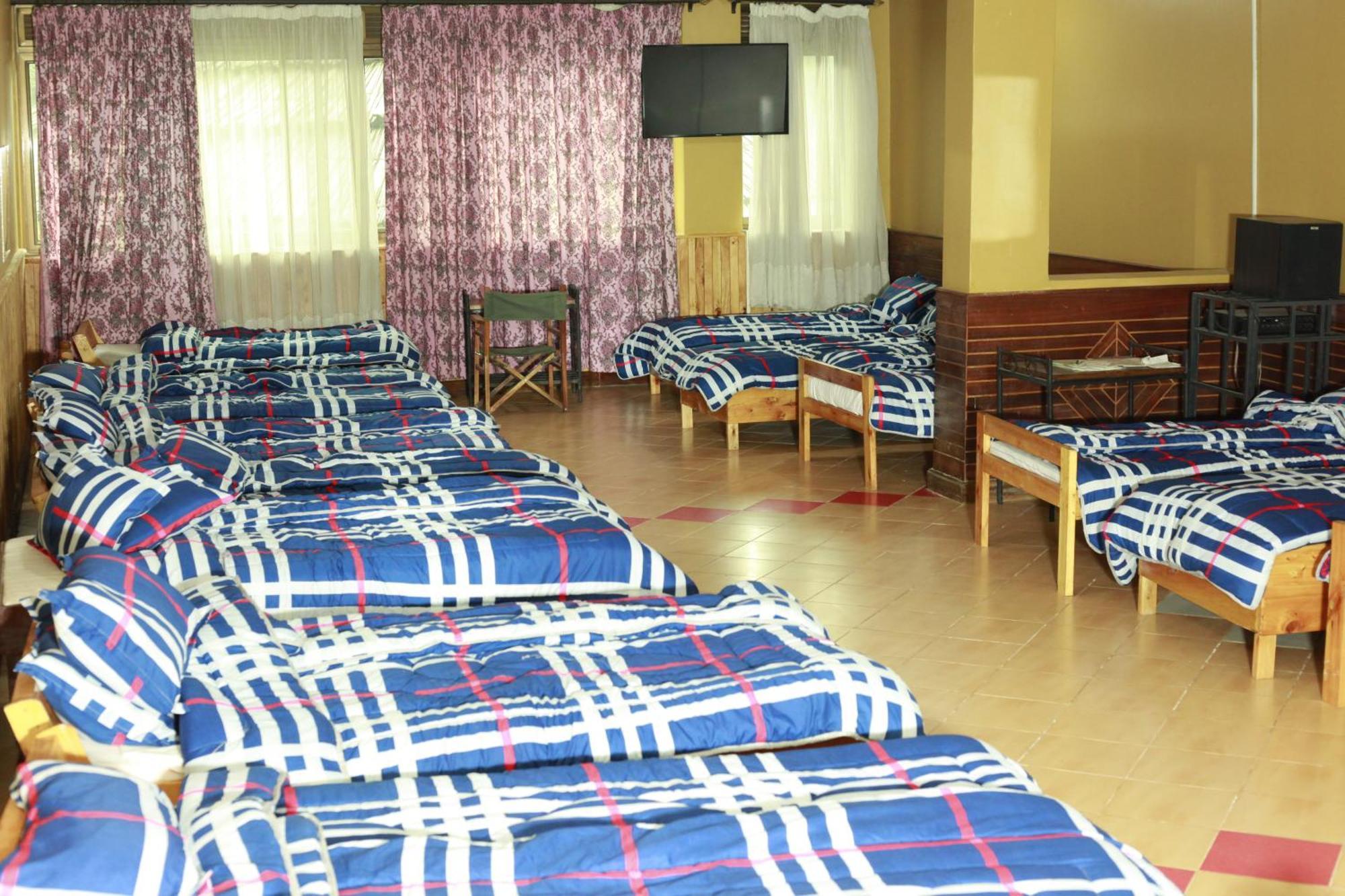 Bunyonyi Safaris Resort Kabale Exterior photo
