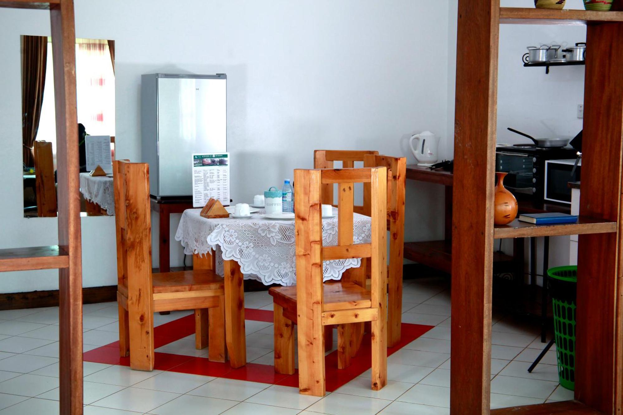 Bunyonyi Safaris Resort Kabale Exterior photo